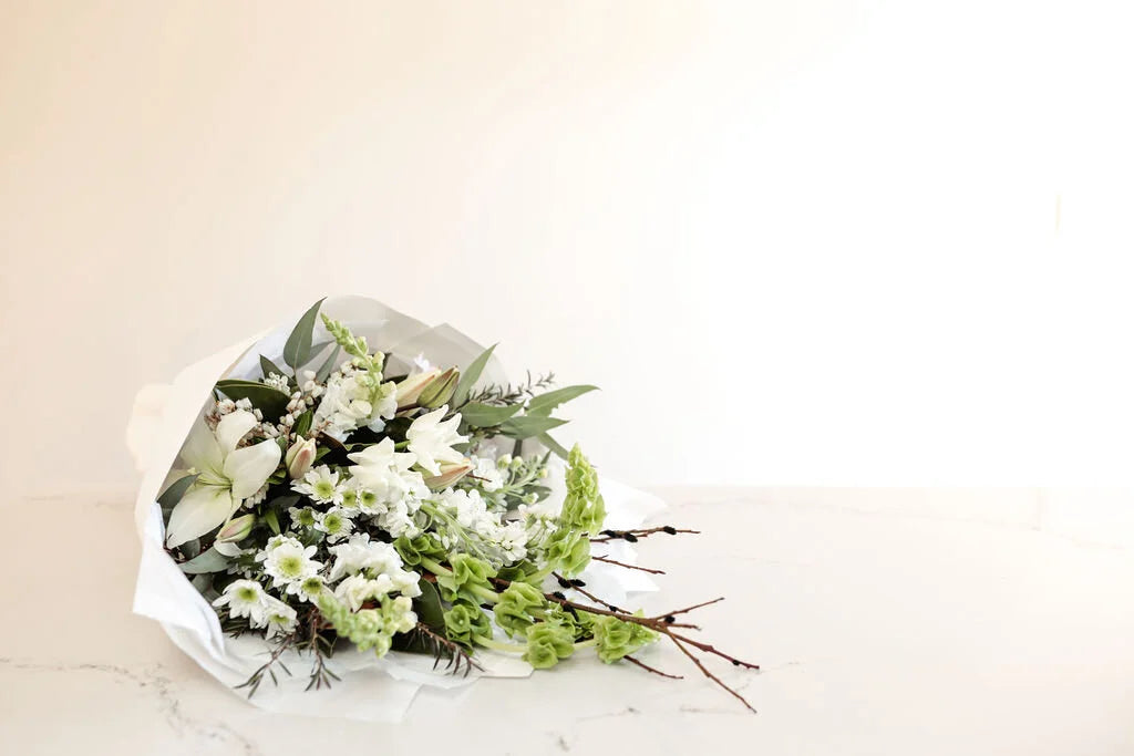 Pompom Pals monthly florals white and green bouquet