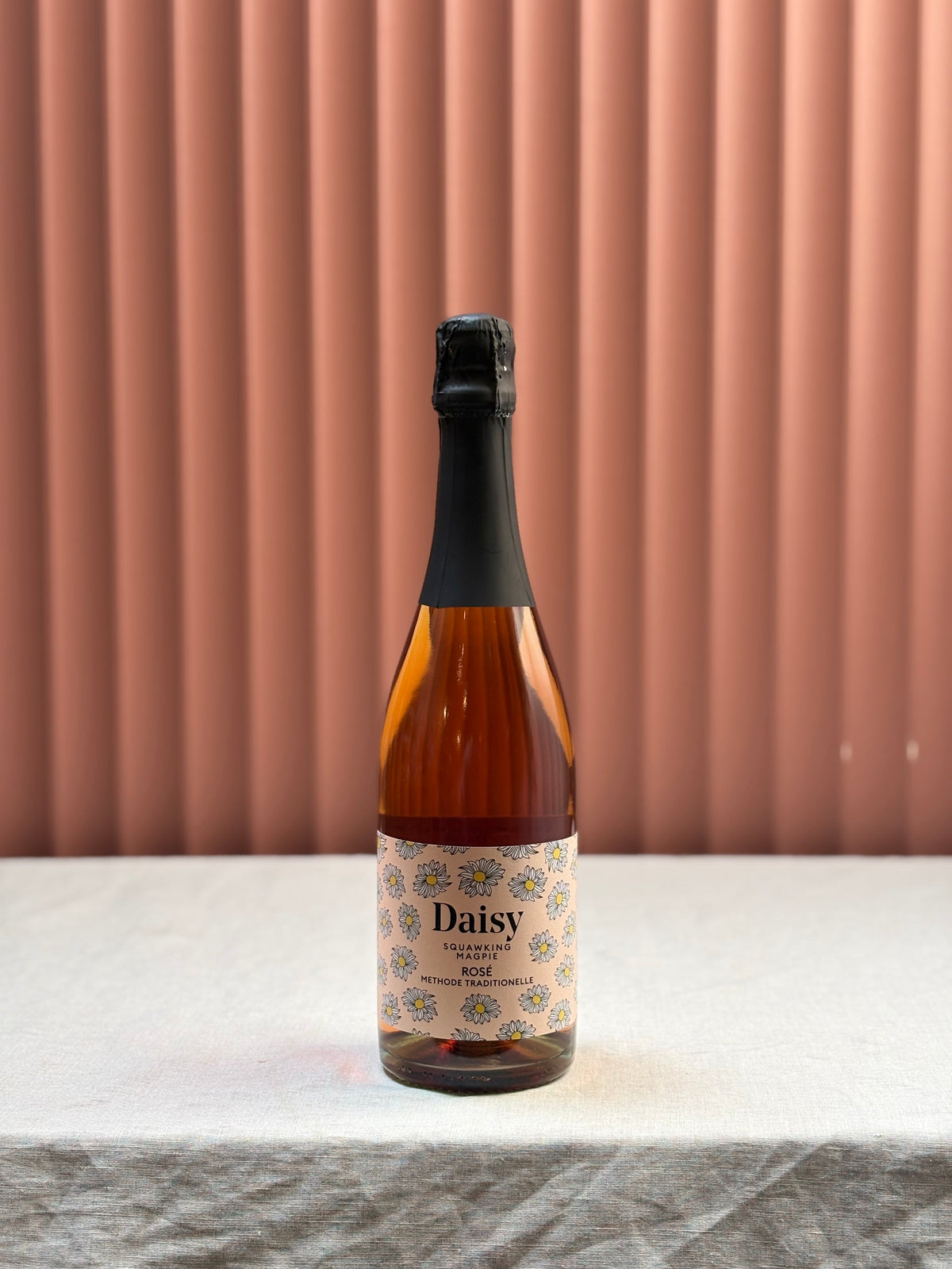 Squawking Magpie: Daisy Sparkling Rosé