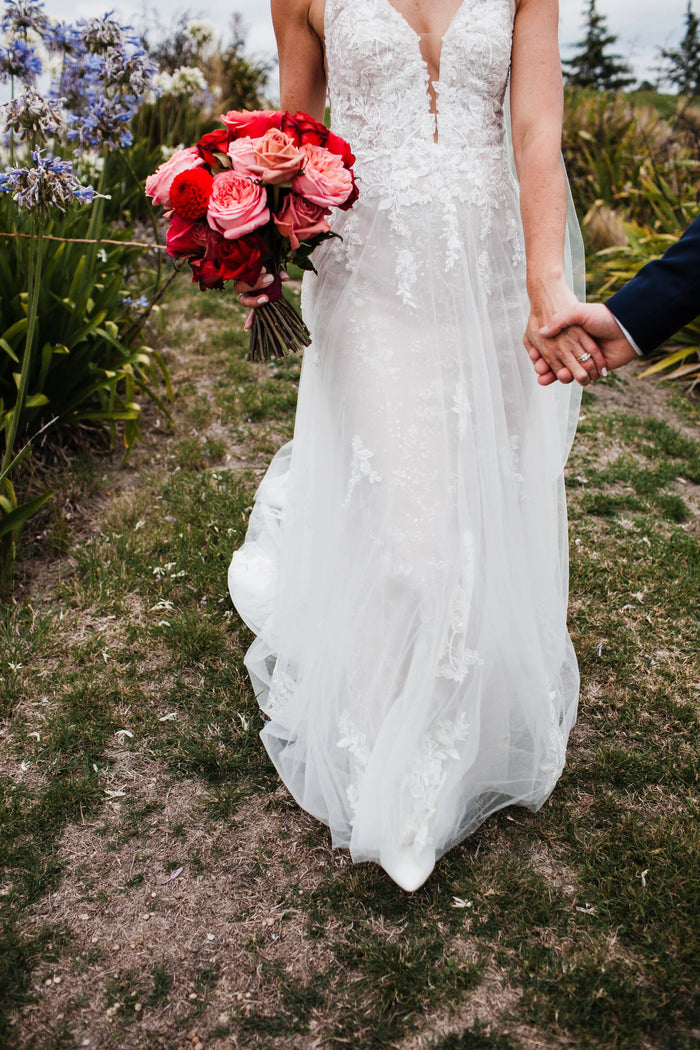 Jessie + Jay wedding flowers by Pom Pom Florals