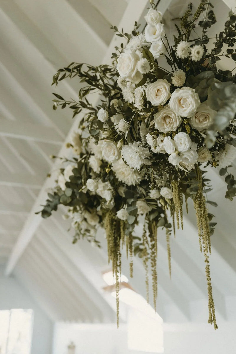 Dreamy Little Weddings florals by Pompom